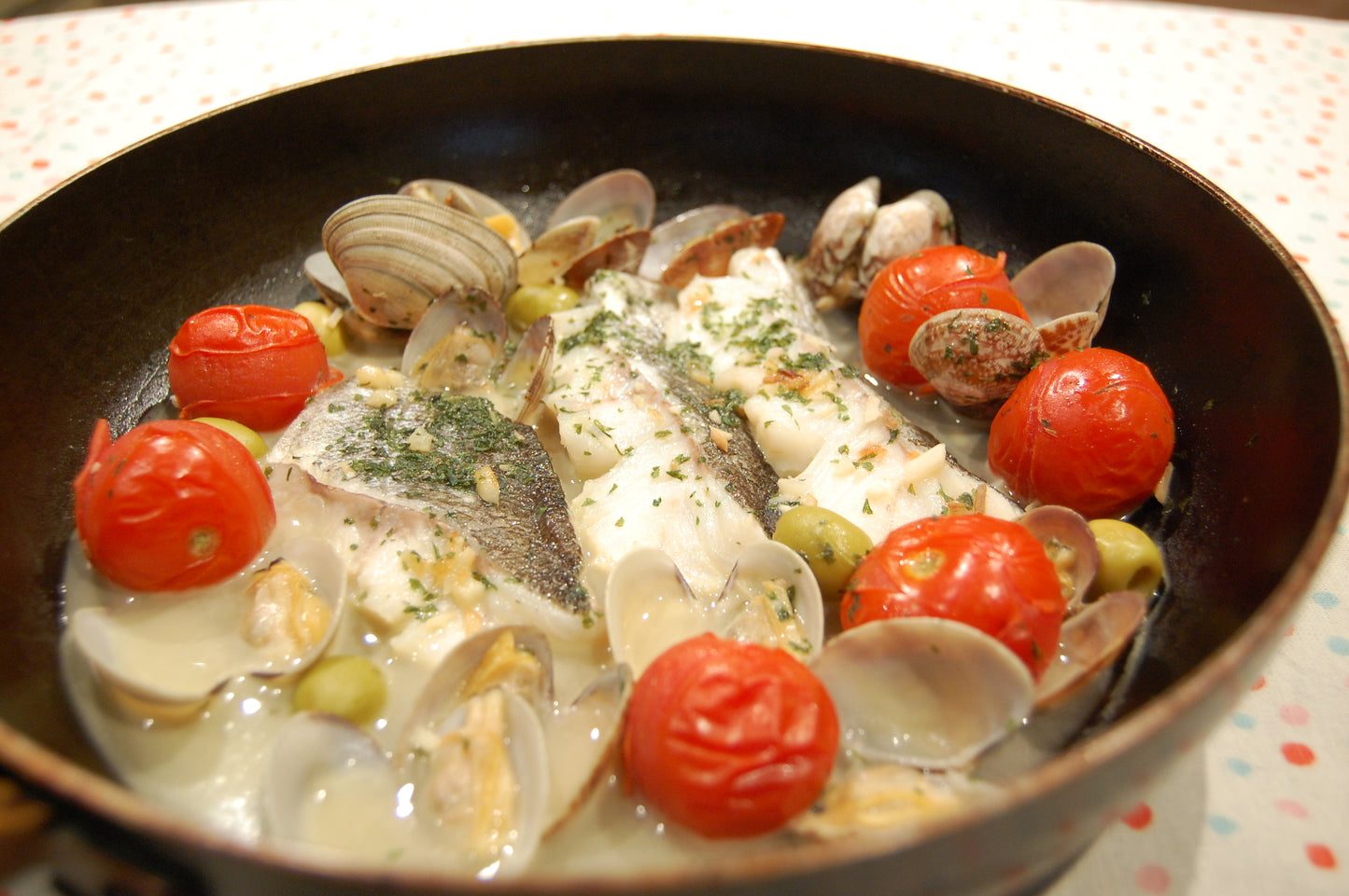 Fragrant white dashi stock